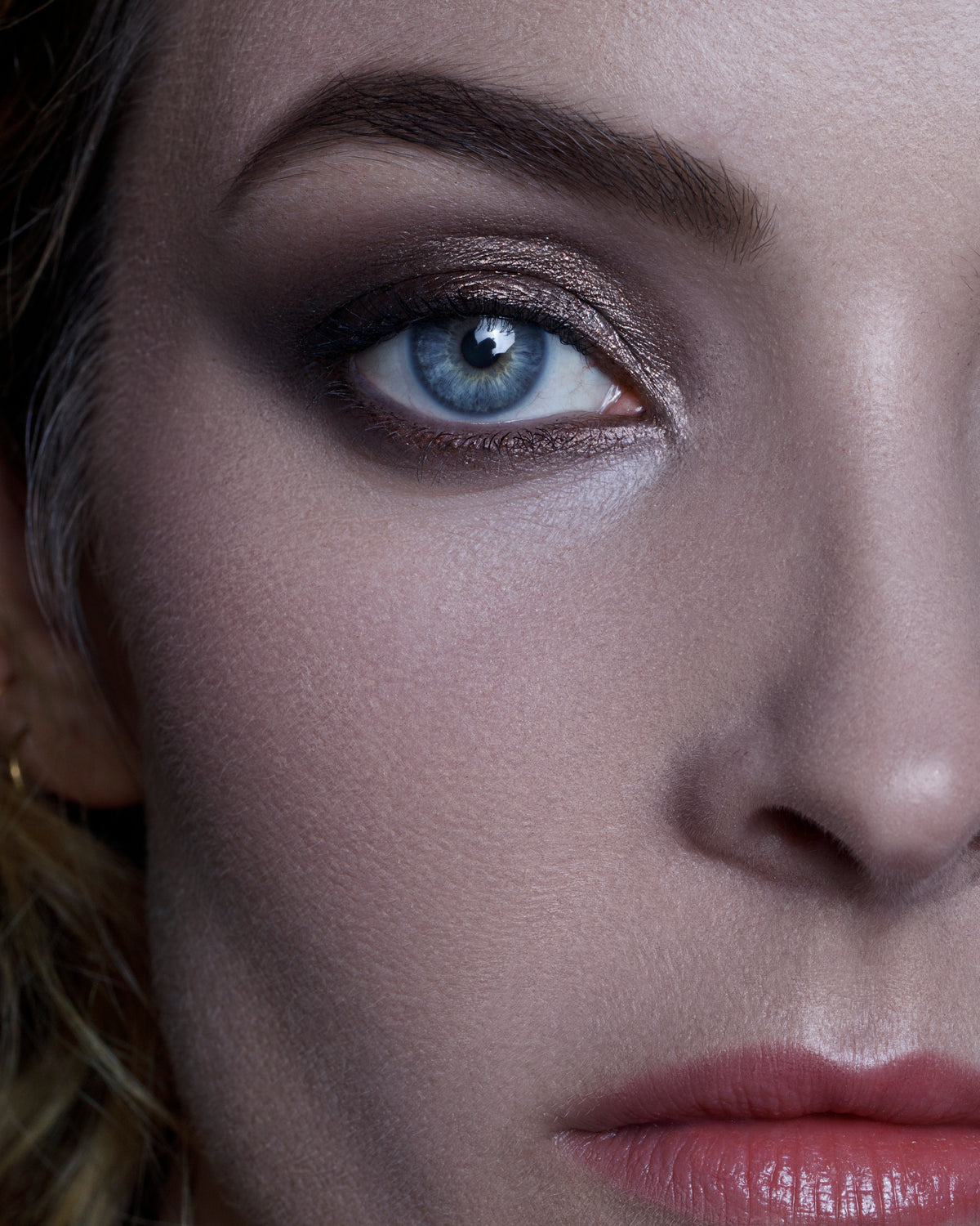 Mineralia | Ash and Ember Eye Soot - Rituel de Fille