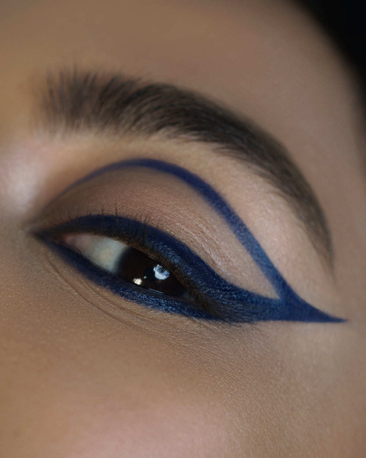 Dusk | The Black Orb Enigmatic Kohl Eyeliner - Rituel de Fille