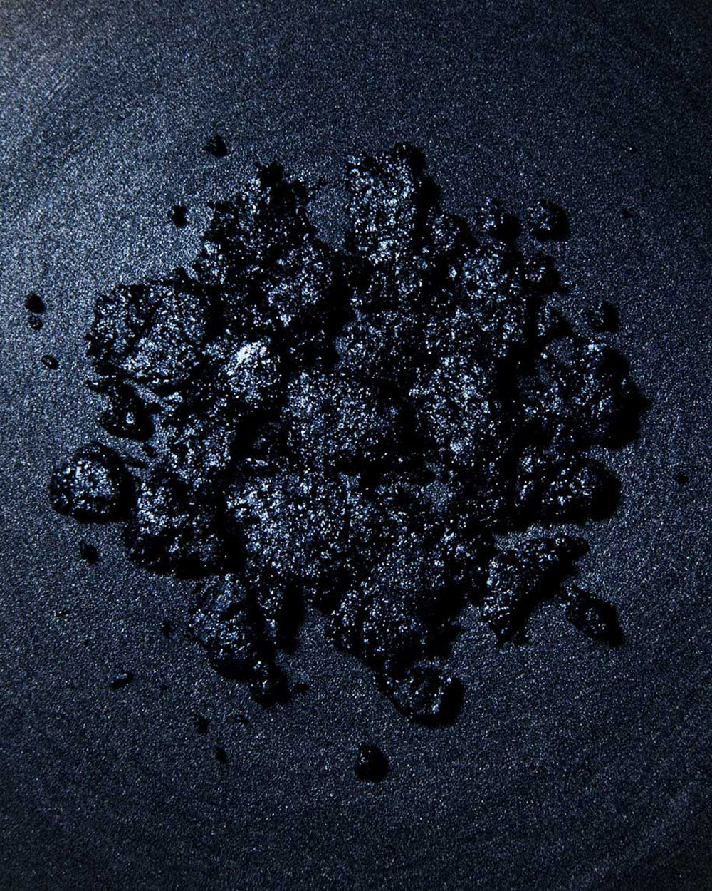 Obsidian | Ash and Ember Eye Soot - Rituel de Fille