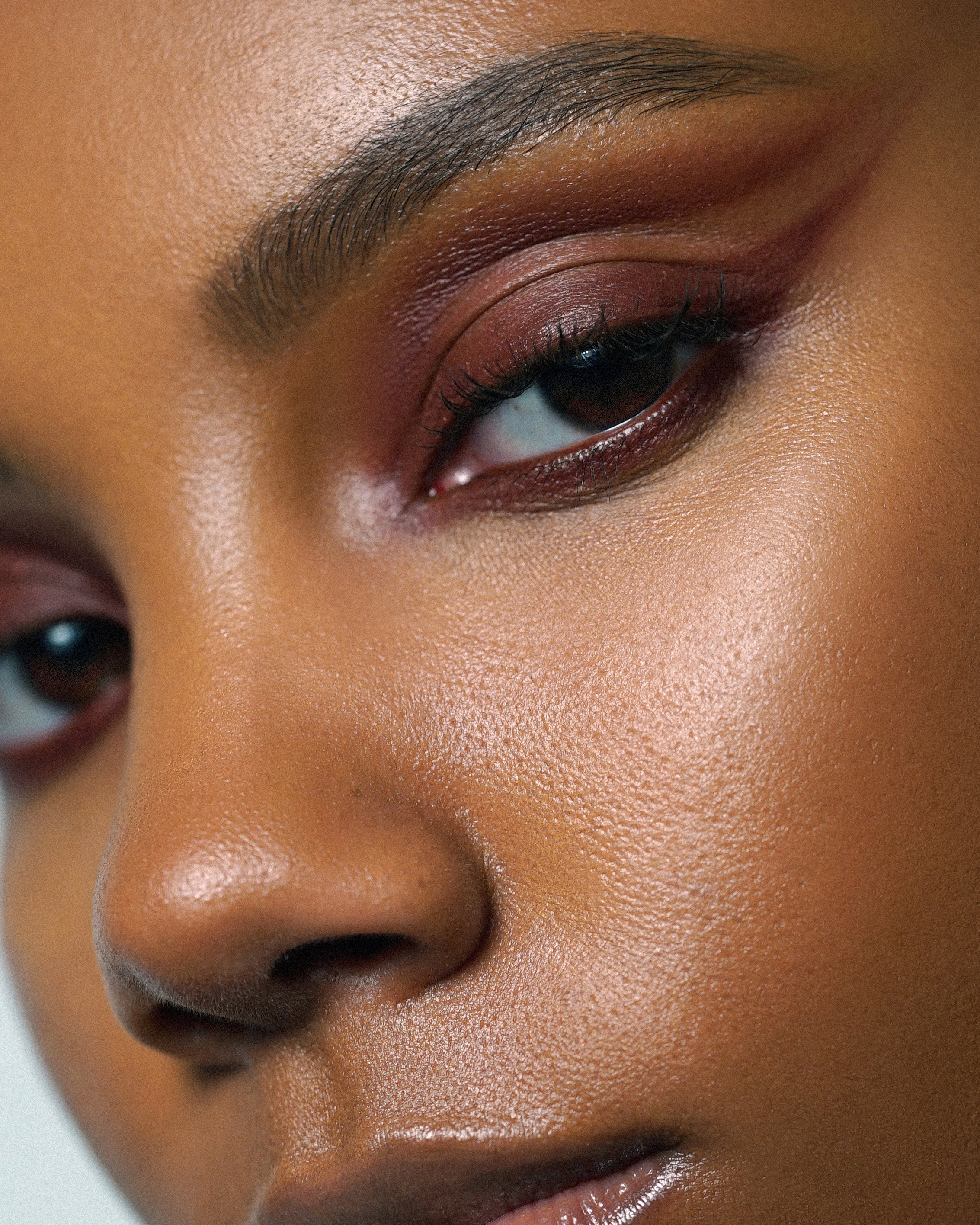 Iron | The Black Orb Enigmatic Kohl Eyeliner - Rituel de Fille